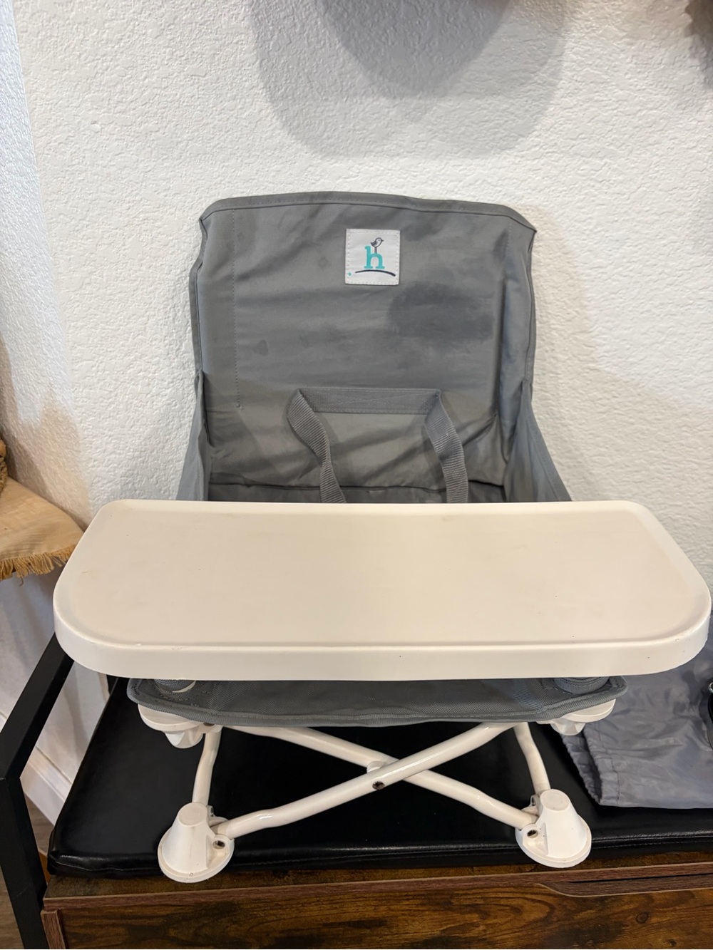 Hiccapop portable Grey Travel Booster Seat with Removable Tray